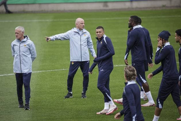 entrainement de l equipe de france avant son 1er match contre l Autriche. Paul-Janes Stadion Dusseldorf - 16-06-2024 FOOTBALL : Entrainement Equipe de France - UEFA EURO, EM, Europameisterschaft,Fussball 2024 - 16 06 2024 ElyxandroCegarra Panoramic 