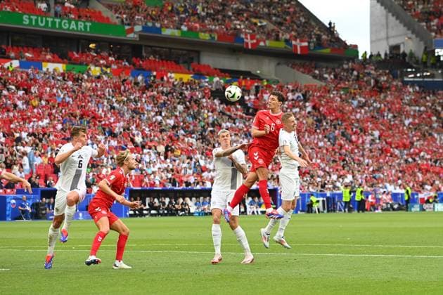 Header Andreas CHRISTENSEN DEN , action,duel against Benjamin SESKO SVN and Zan KARNICNIK SVN,re Group Stage Group C Slovenia SVN Denmark DEN 1 1 on 16 06 2024, Stuttgart Arena Football UEFA EURO 2024 GERMANY from 14 06 2024 14 07 2024 Â