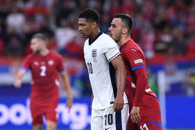 Soccer UEFA EURO 2024 Group Stage 1 Matchday Serbia England on 16 06 2024 at Arena AufSchalke in Gelsenkirchen Jude Bellingham England , left Filip Kostic Serbia , right xRx