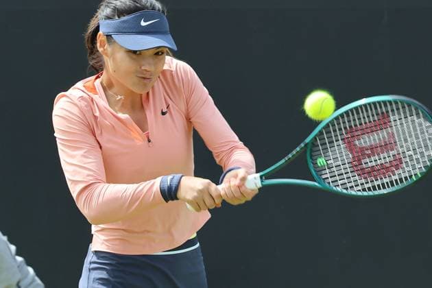 TENNIS - WTA, Tennis Damen Nottingham Open 2024 NOTTINGHAM,ENGLAND,16.JUN.24 - TENNIS - WTA Tour, Nottingham Open. Image shows Emma Raducanu (GBR).  GEPAxpictures xAlanxGrieves