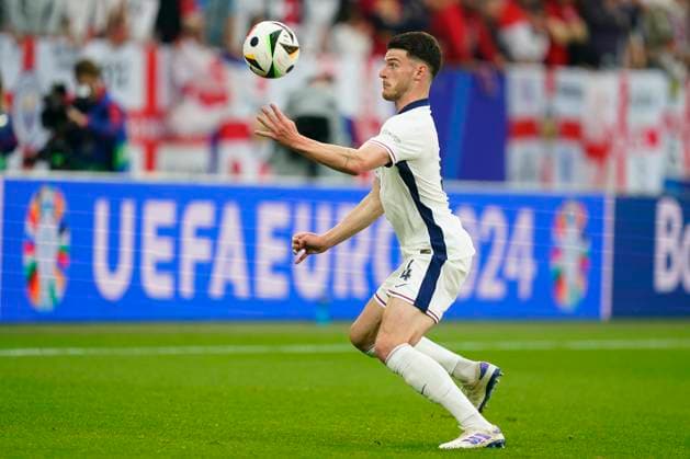 GER: Serbia v England. UEFA EURO, EM, Europameisterschaft,Fussball 2024 Declan Rice of England during the UEFA Euro 2024 match between Serbia and England, Group C, date 1, played at Arena AufSchalke stadium on June 16, 2024 in Gelsenkirchen, Germany. kpng Copyright: xSergioxRuizx xPRESSINPHOTOx PS_240616_SER_ENG_1045