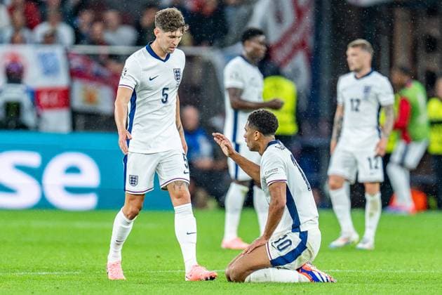 John Stones England, 5 Jude Bellingham England, 10 Serbia vs England, Men, Football, 1 Matchday, EURO 2024, 16 06 2024, European Championship, Group C Serbia vs England, Men, Football, 1 Matchday, EURO 2024, 16 06 2024, European Championship, Group C Gelsenkirchen Copyright: xEibner-Pressefoto BahhoxKarax EP_SRB
