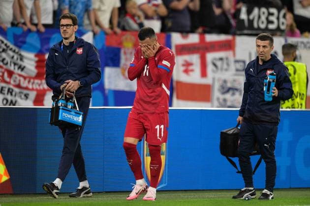 Soccer, UEFA EURO 2024, 20240616, Serbia England In the picture Filip KOSTIC Serbia, 11 injured Substitution Change Gelsenkirchen Arena auf Schalke North Rhine-Westphalia Germany Copyright: Passion2Press MarkusxFischerx