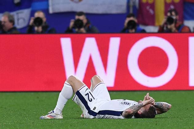 Soccer UEFA EURO 2024 Group Stage 1 Matchday Serbia England on 16 06 2024 at Arena AufSchalke in Gelsenkirchen Kieran Trippier England injured on the ground Injury xRx