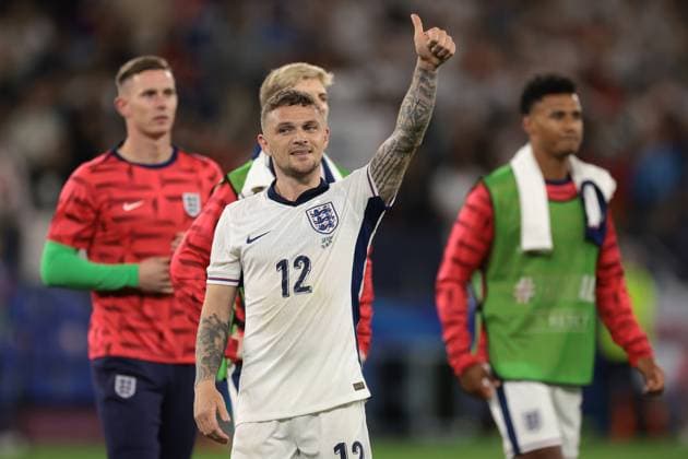 Gelsenkirchen, Germany, 16th June 2024. Kieran Trippier of England salutes the fans following the final whistle of the UEFA European Championships match at Arena Aufschalke, Gelsenkirchen. Picture credit should read: Jonathan Moscrop Sportimage EDITORIAL USE ONLY. No use with unauthorised audio, video, data, fixture lists, club league logos or live services. Online in-match use limited to 120 images, no video emulation. No use in betting, games or single club league player publications. SPI-3183-0029