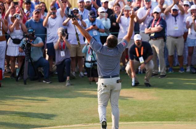 Bryson DeChambeau of the United States celebrates after winning the 124th U.S. Open golf championship at Pinehurst Resort & Country Club in Pinehurst, N.C. on Sunday, June 16, 2024.  NCP20240616809 VeaseyxConway