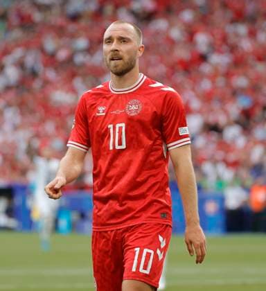 (240617) -- STUTTGART, June 17, 2024 -- Christian Eriksen of Denmark reacts during the UEFA EURO, EM, Europameisterschaft,Fussball 2024 Group C match between Denmark and Slovenia in Stuttgart, Germany on June 16, 2024. (Photo by Xinhua) (SP)GERMANY-STUTTGART-FOOTBALL-EURO 2024-DENMARK VS SLOVENIA PhilippexRuiz 
