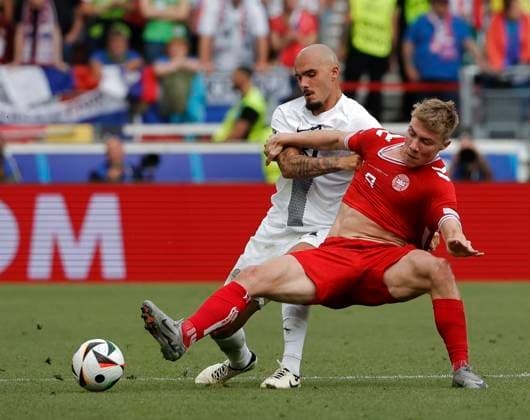 (240617) -- STUTTGART, June 17, 2024 -- Rasmus Hojlund (R) of Denmark vies against Vanja Drkusic of Slovenia during the UEFA EURO, EM, Europameisterschaft,Fussball 2024 Group C match between Denmark and Slovenia in Stuttgart, Germany on June 16, 2024. (Photo by Xinhua) (SP)GERMANY-STUTTGART-FOOTBALL-EURO 2024-DENMARK VS SLOVENIA PhilippexRuiz 
