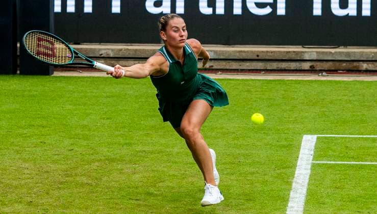 17 06 2024, WTA 500, Tennis, Women, ecotrans Ladies Open 2024, Berlin, Marta Kostjuk Ukraine Darja Sergejewna Kassatkina Russia Marta Kostjuk Ukraine Berlin Steffi Graf Stadion Berlin Germany