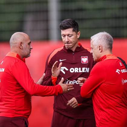 17.06.2024 HANNOVER, NIEMCY PILKA NOZNA (FOOTBALL) UEFA EURO, EM, Europameisterschaft,Fussball 2024 - CENTRUM TRENINGOWE REPREZENTACJI POLSKI - HANNOVER 96 ACADEMIE KONFERENCJA PRASOWA I TRENING REPREZENTACJI POLSKI NZ MICHAL PROBIERZ TRENER HEAD COACH SELEKCJONER REPREZENTACJI POLSKI, ROBERT LEWANDOWSKI, JACEK JAROSZEWSKI - LEKARZ REPREZENTACJI FOTO LUKASZ GROCHALA CYFRASPORT NEWSPIX.PL --- Newspix.pl  20240617CSLG0103
