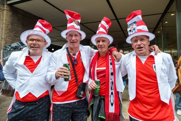 SOCCER - UEFA EURO, EM, Europameisterschaft,Fussball 2024 DUESSELDORF,GERMANY,17.JUN.24 - SOCCER - UEFA EURO 2024, group stage, Austria vs France. Image shows a feature with fans of AUT.  GEPAxpictures xJohannesxFriedl