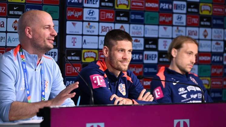 Neuruppin, Germany, 170624. Croatian national team, Nationalteam players Andrej Kramaric and Lovro Majer at the media conference of the Croatian national football team. Photo: Ante Cizmic CROPIX Croatia Copyright: xxAntexCizmicx xCROPIXx kramaric_majer1-170624