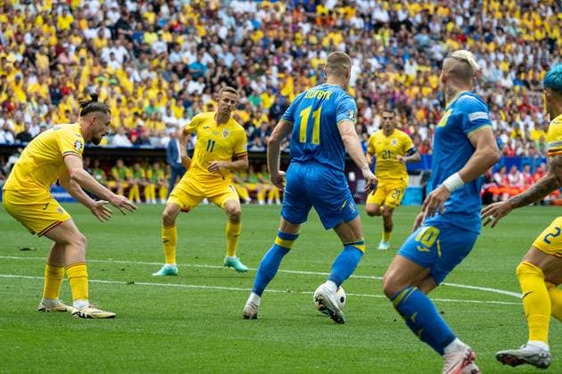Nicusor Silviu Bancu Romania, 11 , Artem Dovbyk Ukraine, 11 , Mykhailo Mudryk Ukraine, 10 , GER, Romania vs Ukraine, European Football Championship, UEFA EURO 2024, Group E, Matchday 1, 17 06 2024, GER, Romania vs Ukraine, European Football Championship, UEFA EURO 2024, Group E, Matchday 1, 17 06 2024 Munich Copyright: xEibner-Pressefoto SaschaxWaltherx EP_SWA