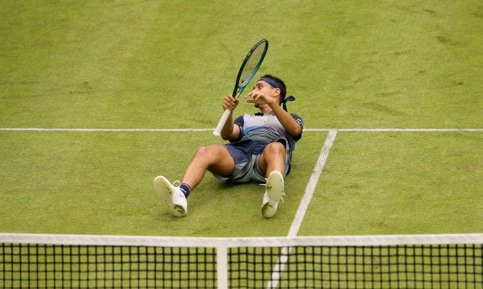 photo Lorenzo SONEGO ITA falls after a cross court attack ball Tennis Tournament Terra Wortmann Cup at Gerry Weber Sportpark OWL Arena in Halle Westfalen Mo 17 06 2024