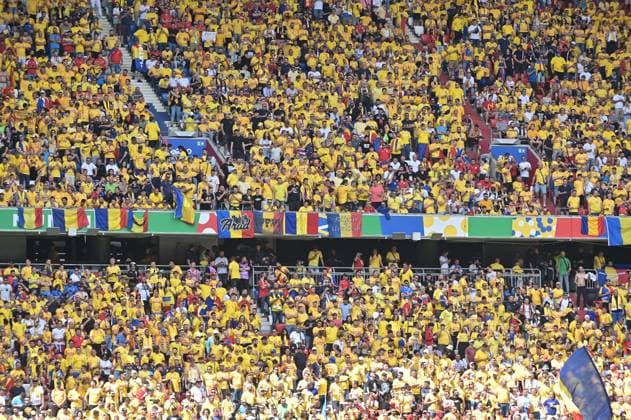 Image shows pre-match ceremony, Fans, 17 06 2024, Munich, Football, European Championship, Romania Ukraine, EVENT REGULATIONS PROHIBIT ANY USE OF PHOTOGRAPHS AS IMAGE SEQUENCES AND OR QUASI VIDEO xklx