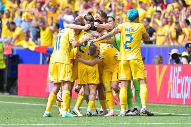 Picture shows goal celebration Romania, 17 06 2024, Munich, Soccer, European Championship, Romania Ukraine, EVENT REGULATIONS PROHIBIT ANY USE OF PHOTOGRAPHS AS IMAGE SEQUENCES AND OR QUASI VIDEO xklx