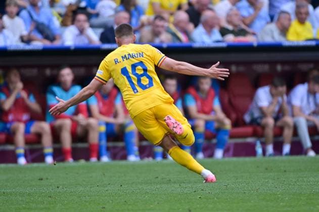 Picture shows goal celebration Romania, R Marin 18, Romania , 17 06 2024, Munich, Soccer, European Championship, Romania Ukraine, EVENT REGULATIONS PROHIBIT ANY USE OF PHOTOGRAPHS AS IMAGE SEQUENCES AND OR QUASI VIDEO xklx