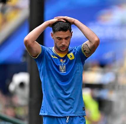 17 06 2024, Football UEFA EURO 2024, Preliminary round, Match 10, Romania Ukraine, at the Football Arena Munich Roman Yaremchuk Ukraine is disappointed