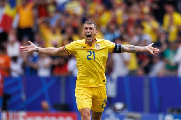 Nicolae Stanciu celebrates after scoring goal during UEFA EURO, EM, Europameisterschaft,Fussball 2024 game between national teams of Romania and Ukraine at Allianz Arena, Munich, Germany (Maciej Rogowski) Munich Allianz Arena Germany Copyright: xMaciejxRogowskix romukr-9
