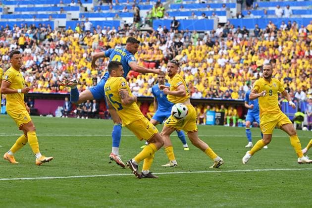 Roman YAREMCHUK UKR , header,action,duel against Andrei BURCA ROM,left and Radu DRAGUSIN ROM , right George PUSCAS ROM Group Phase Group C Romania ROU Ukraine UKR 3 0, on 17 06 2024 Football Arena Munich, Football UEFA EURO 2024 GERMANY from 14 06 2024 14 07 2024