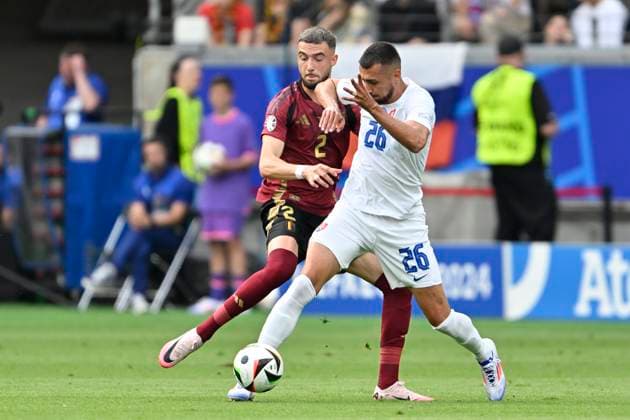 Belgium v Slovakia Group E - UEFA EURO, EM, Europameisterschaft,Fussball 2024 FRANKFURT AM MAIN, GERMANY - JUNE 17 : Debast Zeno defender of Belgium and Ivan Schranz forward of Slovakia during the UEFA EURO 2024 European Football Championship tournament group E stage match between Belgium and Slovakia at Frankfurt Arena on June 17, 2024 in Frankfurt am Main, Germany, 17 06 2024 Frankfurt am Main Germany  Copyright: xDhax