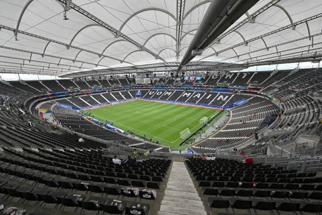 17 06 2024, xjrdrx, European Football Championship 2024, Belgium Slovakia emspor, v l stadium view interior, lawn, tribune DFL DFB REGULATIONS PROHIBIT ANY USE OF PHOTOGRAPHS as IMAGE SEQUENCES and or QUASI VIDEO Frankfurt