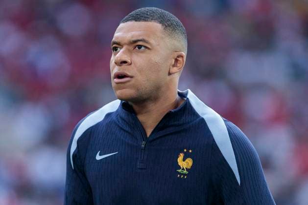 UEFA EURO 2024 Group match Austria France 17 06 2024 Kylian Mbappe France, 10 UEFA EURO 2024 Group match Austria France Arena Düsseldorf, Düsseldorf, on 17 06 2024 Copyright: xBEAUTIFULxSPORTS Meuselx