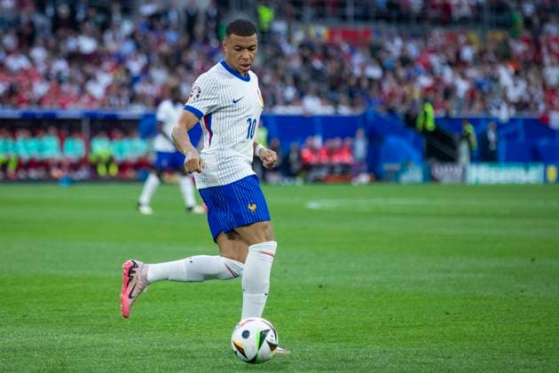 UEFA EURO 2024 Group match Austria France 17 06 2024 Kylian Mbappe France, 10 UEFA EURO 2024 Group match Austria France Arena Düsseldorf, Düsseldorf, on 17 06 2024 Copyright: xBEAUTIFULxSPORTS Meuselx