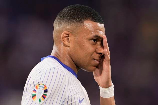Kylian Mbappe of France during the Euro 2024 soccer match between Austria and France at the D& xfc;sseldorf Arena, D& xfc;sseldorf, Germany - Friday 17 , June , 2024. - Soccer .  Copyright: xFabioxFerrari LaPressex