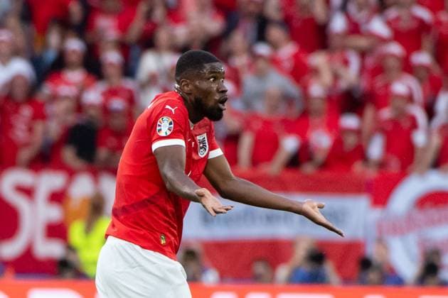 Kevin Danso Austria, 04 gestures, GER, Austria AUT vs France FRA , European Football Championship, UEFA EURO 2024, Group D, Matchday 1, 17 06 2024 GER, Austria AUT vs France FRA , European Football Championship, UEFA EURO 2024, Group D, Matchday 1, 17 06 2024 Duesseldorf Copyright: xEibner-Pressefoto Memmlerx EP_MMR