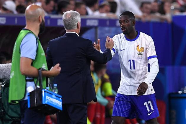Soccer UEFA EURO 2024 group stage 1 matchday Austria France on 17 06 2024 at the Düsseldorf Arena in Düsseldorf Didier Deschamps coach head coach France , left Ousmane Dembele France , right xRx