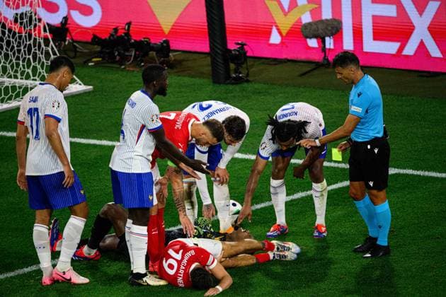 DUESSELDORF, GERMANY - 17 JUNE, 2024: The football match of EURO 2024 Austria vs France at Mercur Spiel Arena  Copyright: xVITALIIxKLIUIEVx