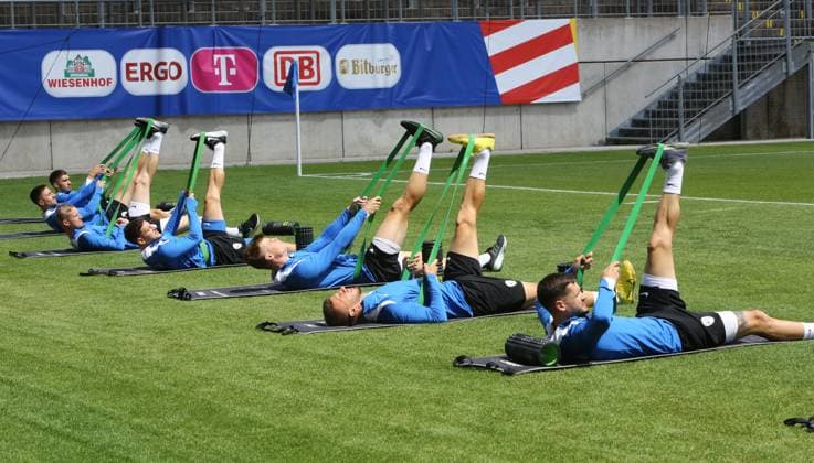 Euro 2024, Slovenian national team, base camp in Wuppertal, 17 06 2024 Team Slovenia training at the stadium at the zoo in Wuppertal