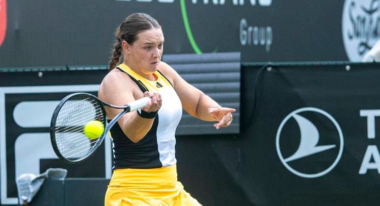 18 06 2024, WTA 500, Tennis, Women, ecotrans Ladies Open 2024, Berlin, Singles, 1 round, Jule Niemeier Germany Donna Vekic Croatia Jule Niemeier Germany Berlin Steffi Graf Stadion Berlin Germany