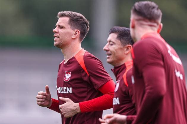 18.06.2024 HANNOVER, NIEMCY PILKA NOZNA (FOOTBALL) UEFA EURO, EM, Europameisterschaft,Fussball 2024 - CENTRUM TRENINGOWE REPREZENTACJI POLSKI - HANNOVER 96 ACADEMIE KONFERENCJA PRASOWA I TRENING REPREZENTACJI POLSKI NZ TRENING REPREZENTACJI POLSKI ILUSTRACJA, WOJCIECH SZCZESNY FOTO LUKASZ GROCHALA CYFRASPORT NEWSPIX.PL --- Newspix.pl  20240618CSLG0004