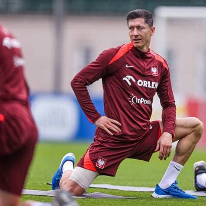 18.06.2024 HANNOVER, NIEMCY PILKA NOZNA (FOOTBALL) UEFA EURO, EM, Europameisterschaft,Fussball 2024 - CENTRUM TRENINGOWE REPREZENTACJI POLSKI - HANNOVER 96 ACADEMIE KONFERENCJA PRASOWA I TRENING REPREZENTACJI POLSKI NZ TRENING REPREZENTACJI POLSKI ILUSTRACJA, ROBERT LEWANDOWSKI FOTO LUKASZ GROCHALA CYFRASPORT NEWSPIX.PL --- Newspix.pl  20240618CSLG0012
