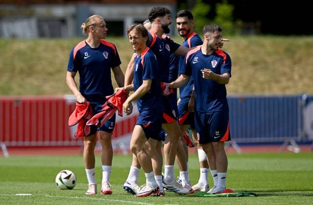 Croatia Training Session And press conference, PK, Pressekonferenz Group B - UEFA EURO, EM, Europameisterschaft,Fussball 2024 NEURUPPIN, GERMANY - JUNE 18: Luka Modric of Croatia during Croatian National Football Team training session at UEFA 2024 Croatia Base Camp on June 18, 2024 in Neuruppin, Germany. MarkoxLukunic PIXSELL
