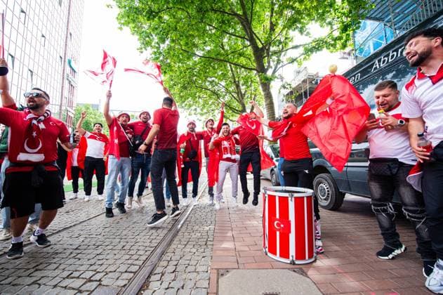 18 06 2024 Football, European Championship 2024 in Germany, fans in Dortmund Turkey Georgia Turkish fans in the city center at lunchtime before the match