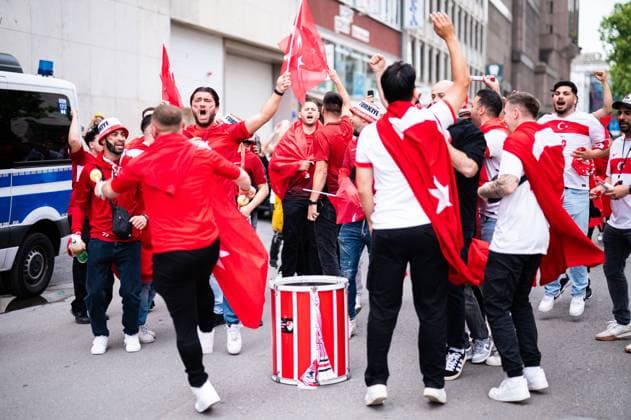 18 06 2024 Football, European Championship 2024 in Germany, fans in Dortmund Turkey Georgia Turkish fans in the city center at lunchtime before the match