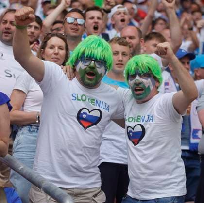 16 06 2024, European Football Championship, Denmark vs Slovenia, Sport, in the picture Slovenian fans