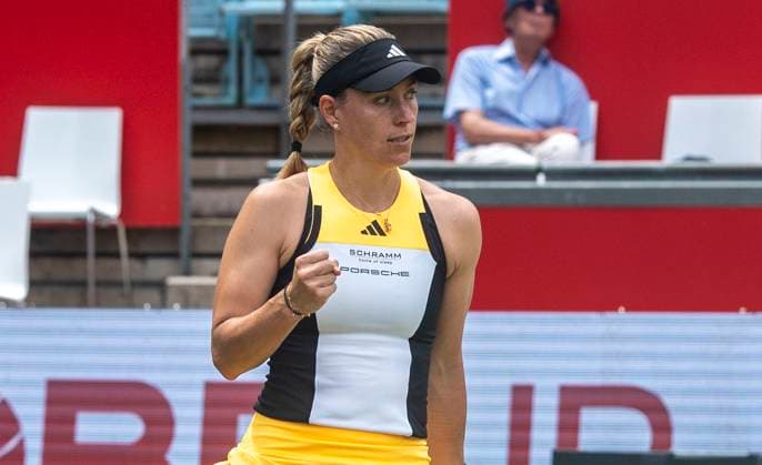 18 06 2024, WTA 500, Tennis, Women, ecotrans Ladies Open 2024, Berlin, Singles, 1 round, Angelique Kerber Germany Linda Noskova Czech Republic Angelique Kerber Germany cheers Berlin Steffi Graf Stadion Berlin Germany
