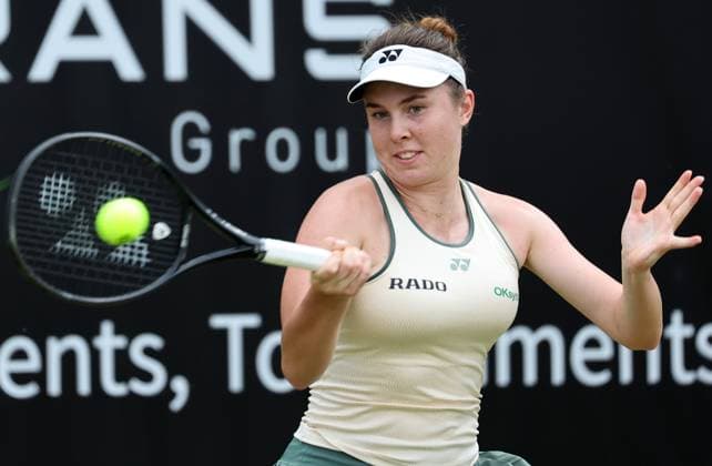 Berlin, 18 06 2024, Tennis ecotrans Ladies Open Berlin at Steffi Graf Stadium Women, Singles, Noskova Czech Republic Kerber Germany Linda Noskova Czech Republic returns a ball ecotrans Ladies Open Berlin 2024