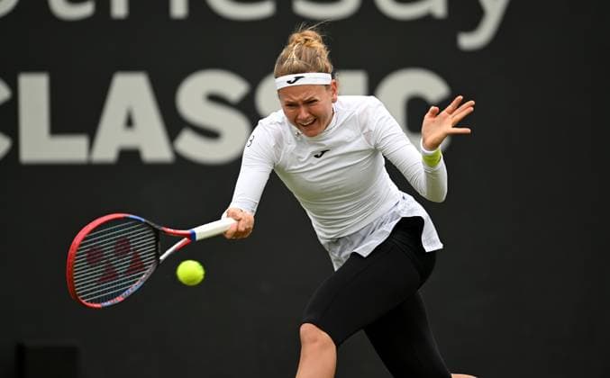 Marie Bouzkova of the Czech Republic in action during her first round match Rothesay Classic Birmingham, Day 2, Tennis, Edgbaston Priory Club, Birmingham, UK - 18 June 2024  Copyright: xAnnaxGowthorpe Shutterstockx 14543313ay