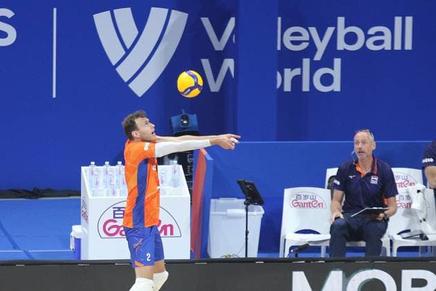 PH: Brazil Outlasts Netherlands in Four Sets during VNL 2024 Match Wessel Keemink of Netherlands 2, Orange digs for the ball during their VNL match against Brasil. Pasay City Metro Manila Philippines Copyright: DennisxJeromexAcosta