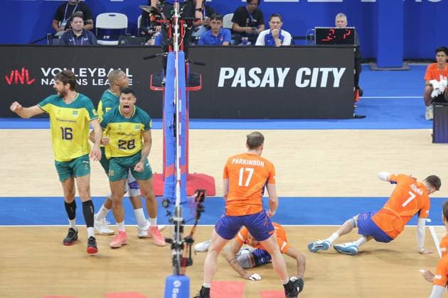 PH: Brazil Outlasts Netherlands in Four Sets during VNL 2024 Match Brasil Yellow celebrate their win over Netherlands Orange in the Volleyball Nations League. Pasay City Metro Manila Philippines Copyright: DennisxJeromexAcosta