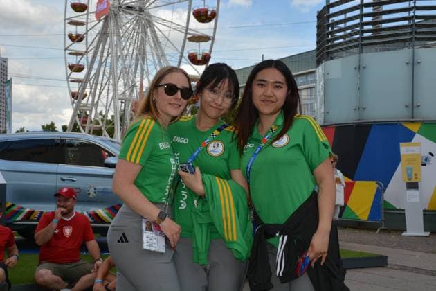 UEFA EURO, EM, Europameisterschaft,Fussball 2024 volunteers in Leipzig during UEFA Euro 2024 - Portugal vs Czech Republic, UEFA European Football Championship in Leipzig, Germany, June 18 2024  Copyright: xPasqualexGolia IPAxSportx xipa-ax xx IPA_47244418 IPA_Agency_IPA47244418