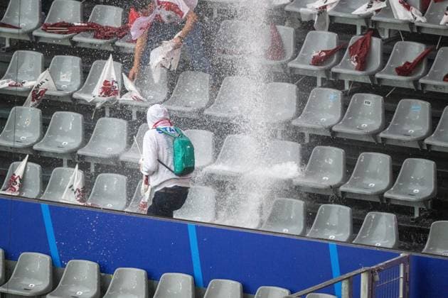 GER, EURO 2024, Group F, Turkey Tur vs Georgia GEO 18 06 2024, BVB Stadium Dortmund, Dortmund, GER, EURO 2024, Group F, Turkey Tur vs Georgia GEO In the picture heavy rain over the stadium in Dortmund up to the stands, seats, the choreo had to be removed thunderstorm nordphotoxGmbHxx xDenkinger nph00015
