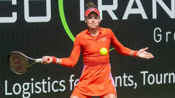 18 06 2024, WTA 500, Tennis, Women, ecotrans Ladies Open 2024, Berlin, Singles, 1 Round, Veronika Kudermetova Russia Liudmila Samsonova Russia Veronika Kudermetova Russia Berlin Steffi Graf Stadium Berlin Germany