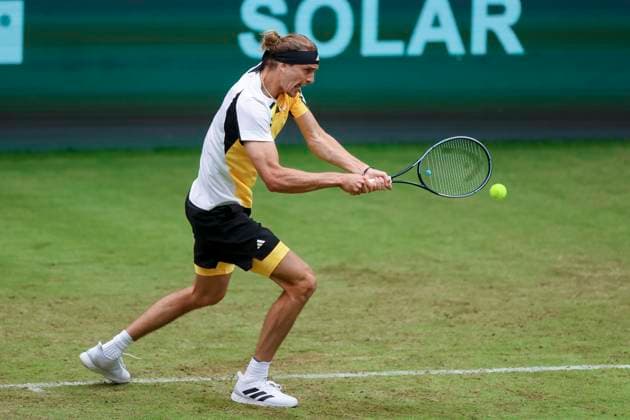 Alexander Zverev Germany controls the ball, TERRA WORTMANN Open 2024, Oscar Otte vs Alexander Zverev, Gerry Weber Stadium, 18 06 2024, Halle, Germany