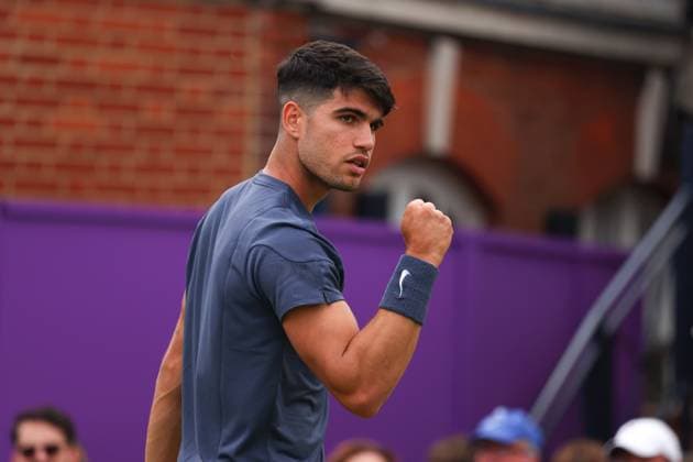 18th June 2024; Cinch Championships, Queens Club, West Kensington, London, England: Cinch Championships Queens Club, Day 2; Carlos Alcaraz (ESP) celebrates towards his coaches in his mens single match against Francisco Cerundolo (ARG), mens singles match  ActionPlus12656367 JohnxPatrickxFletcher